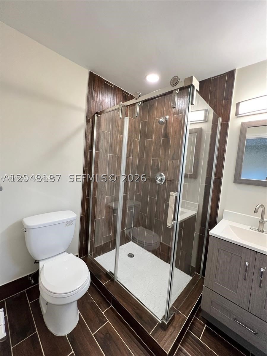 2130 Funston St – photo 5