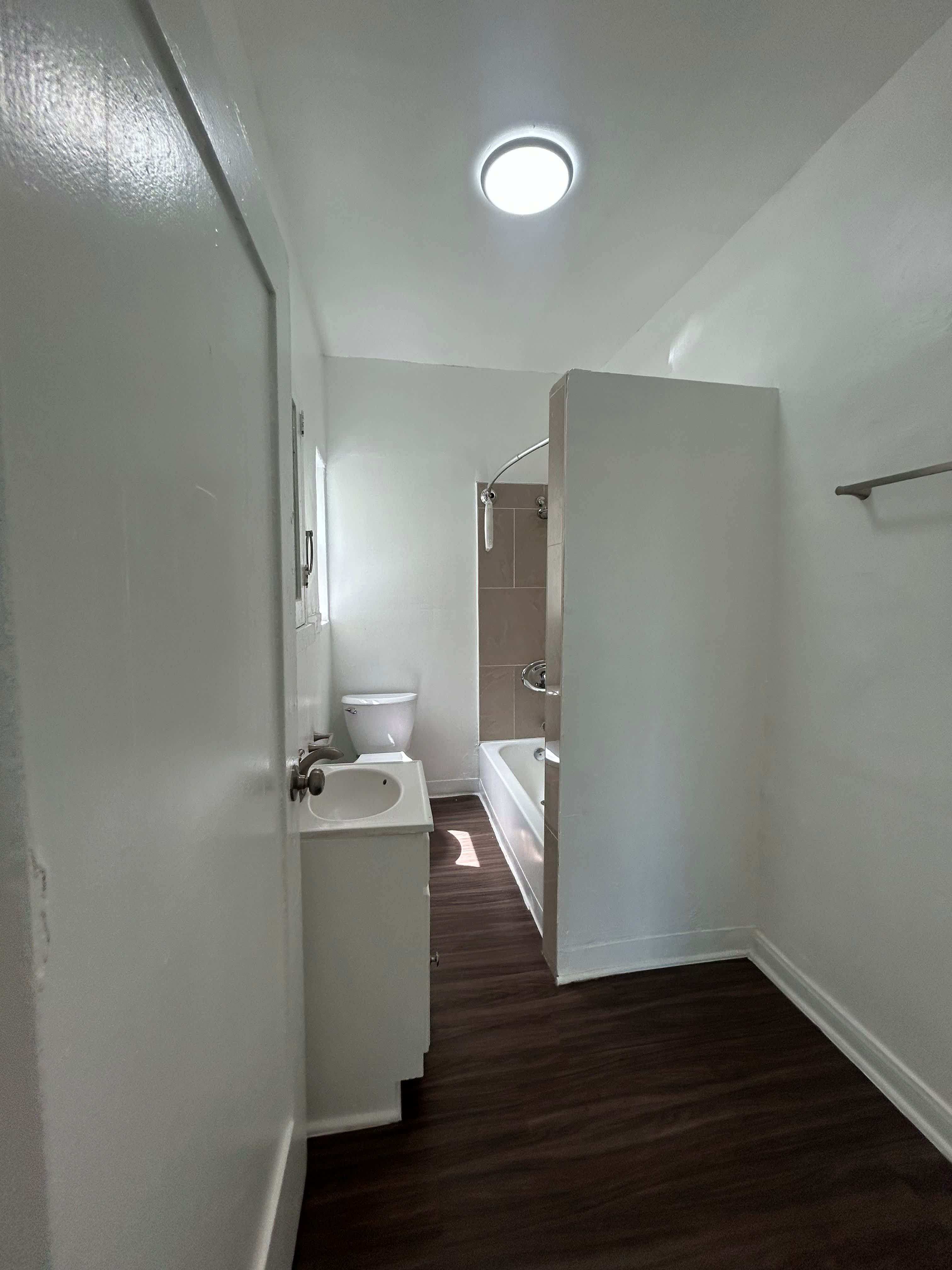 4069 S Broadway – photo 5