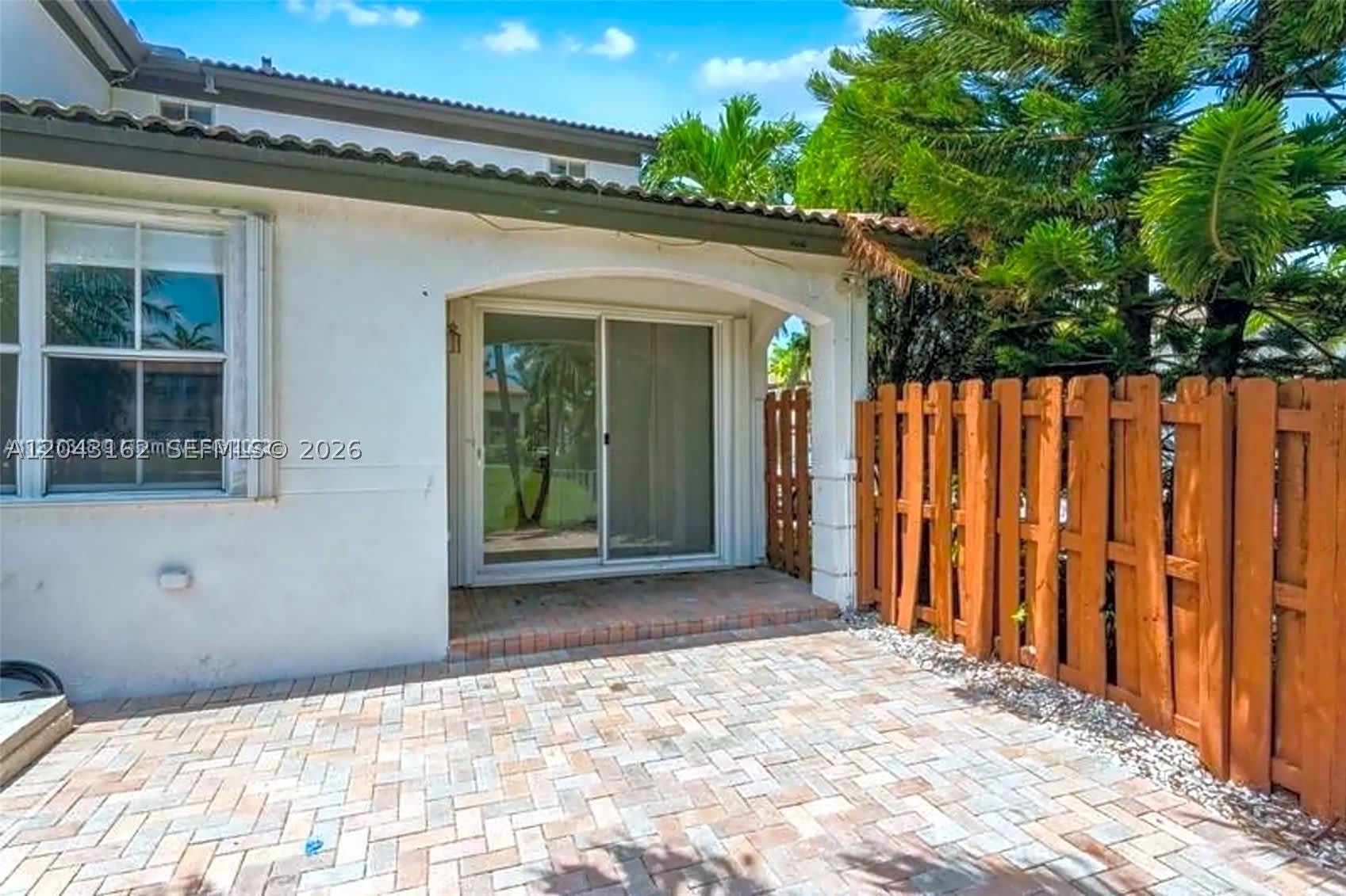11497 NW 78th Ter – photo 2