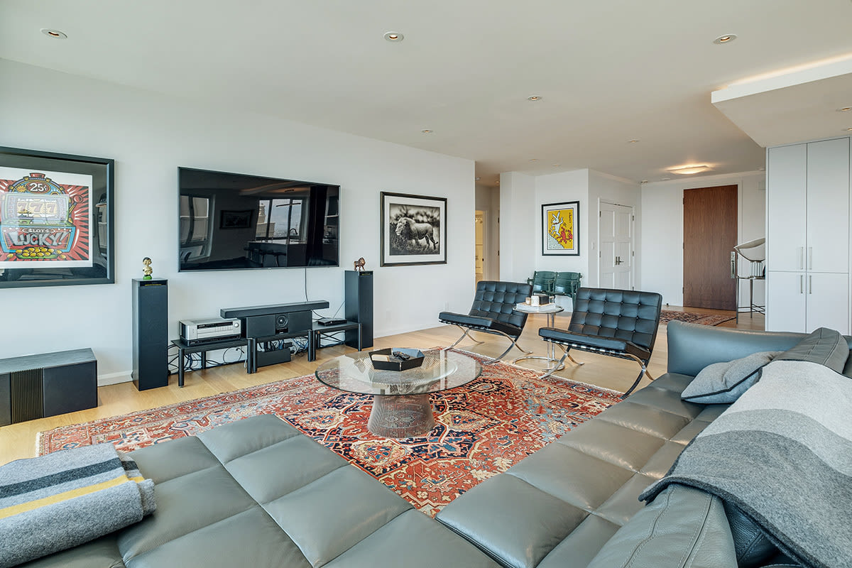 1200 California Street – photo 4