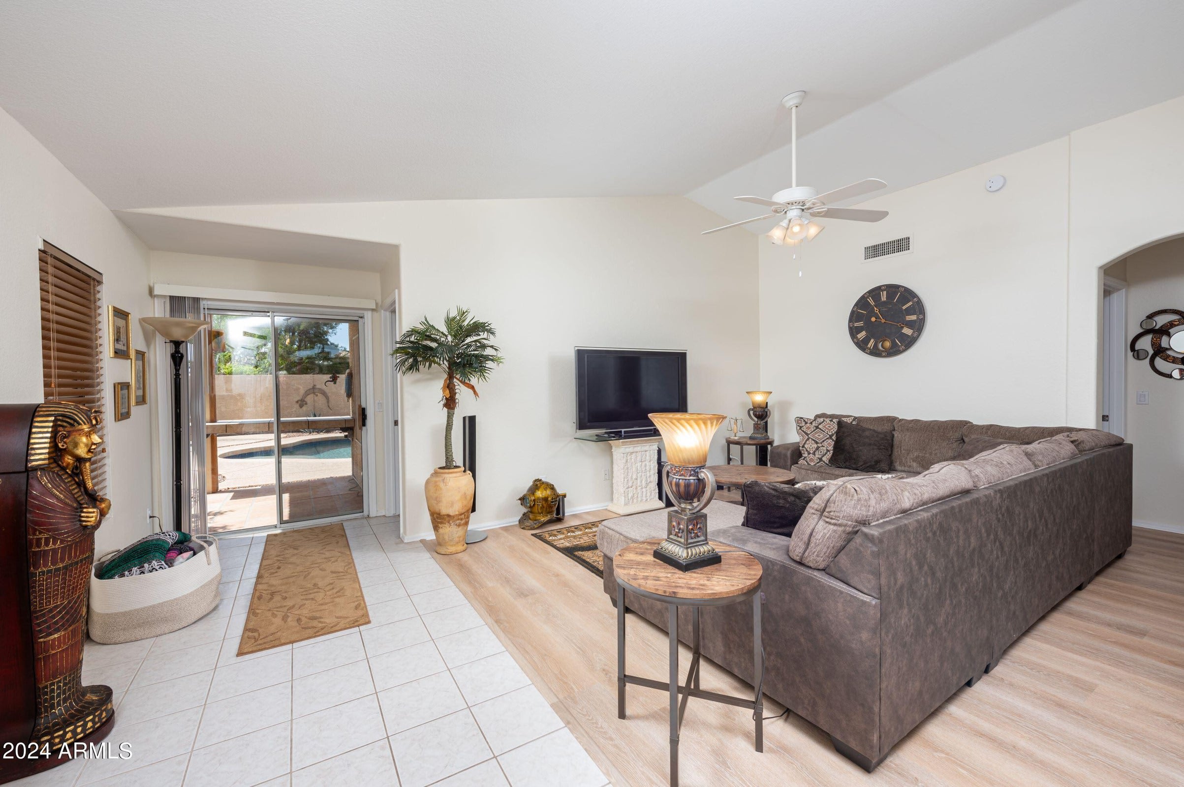 707 W Baylor Ln – photo 2