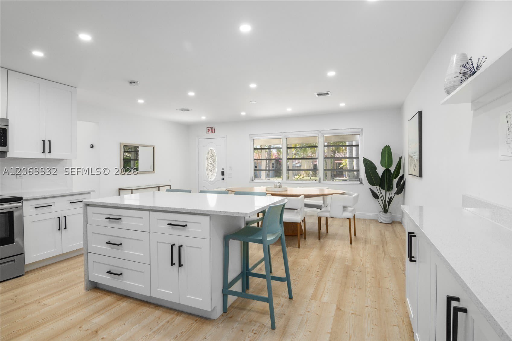 1527 Fletcher St – photo 5