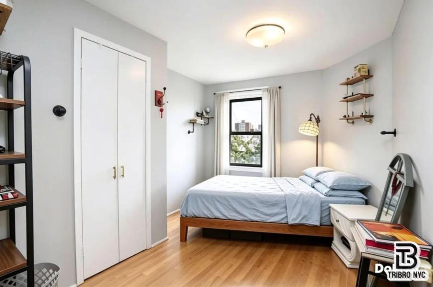 626 Willoughby Ave – photo 2