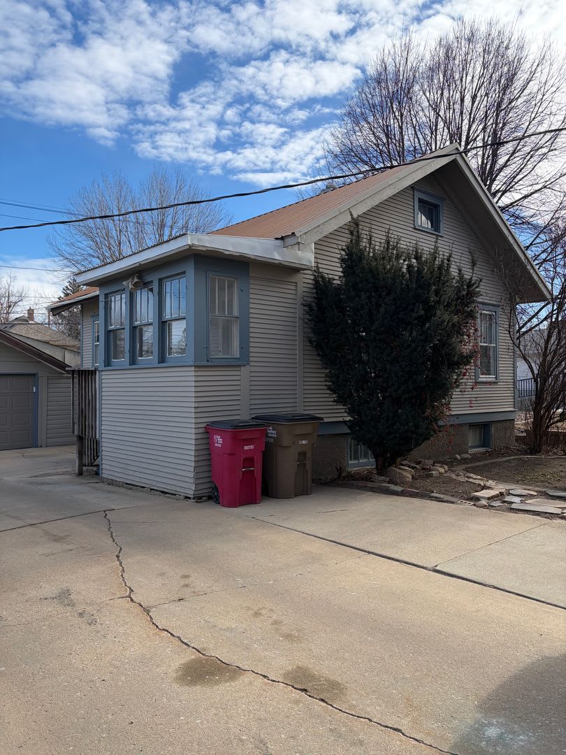 918 S 1st – photo 1