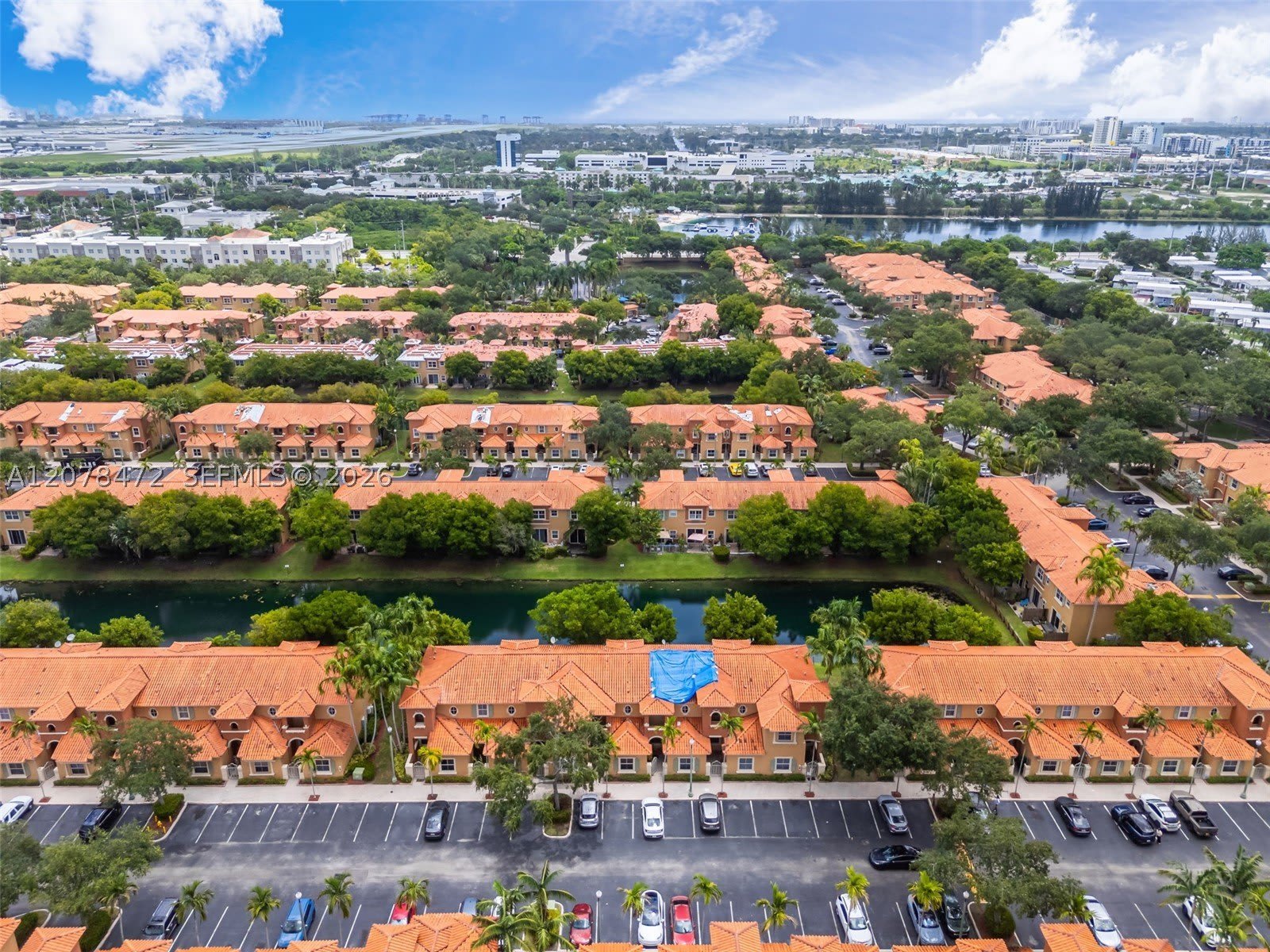 4956 Leeward Ln – photo 2