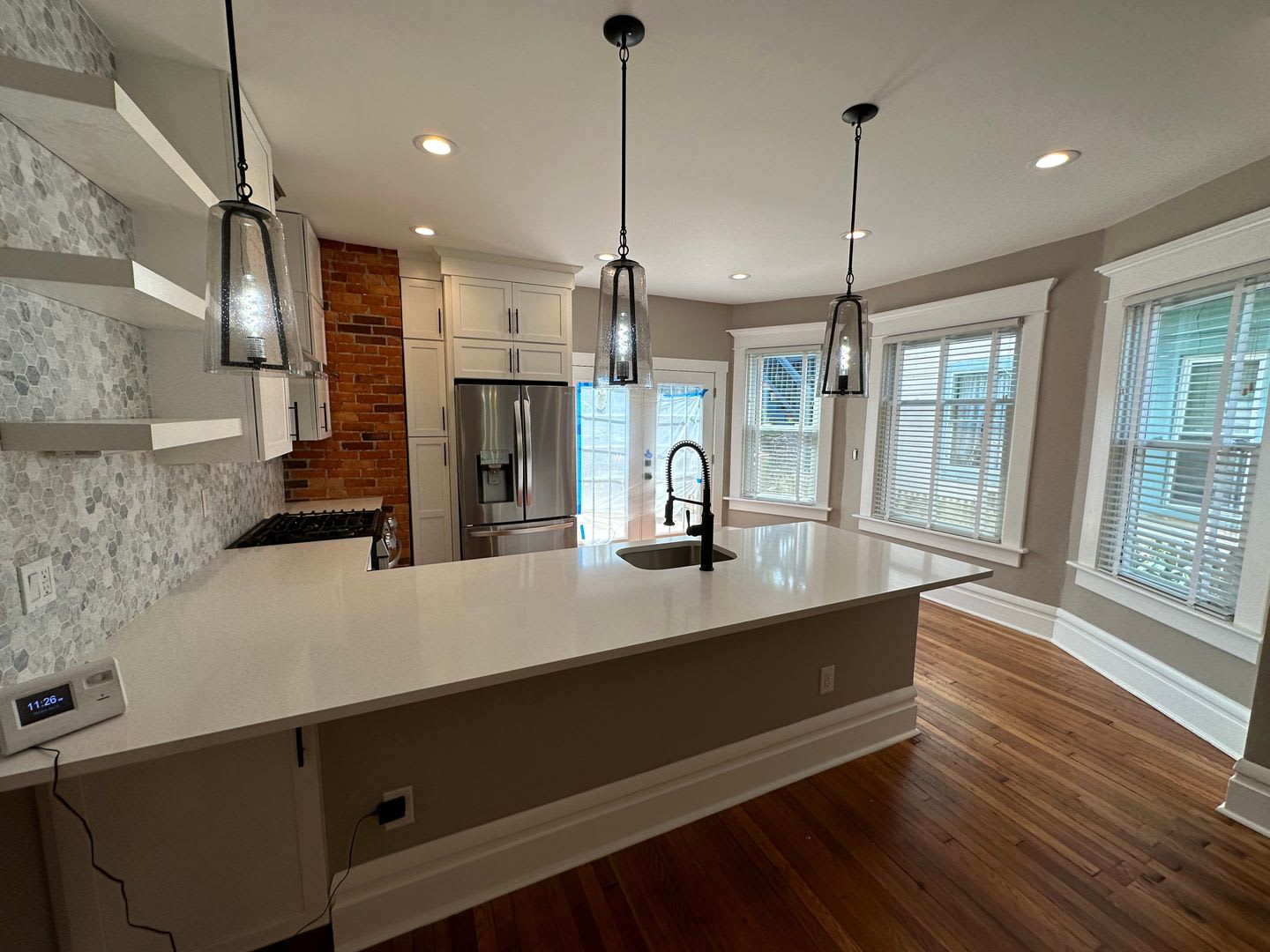 Indianola Ave 1462 NPR – photo 4