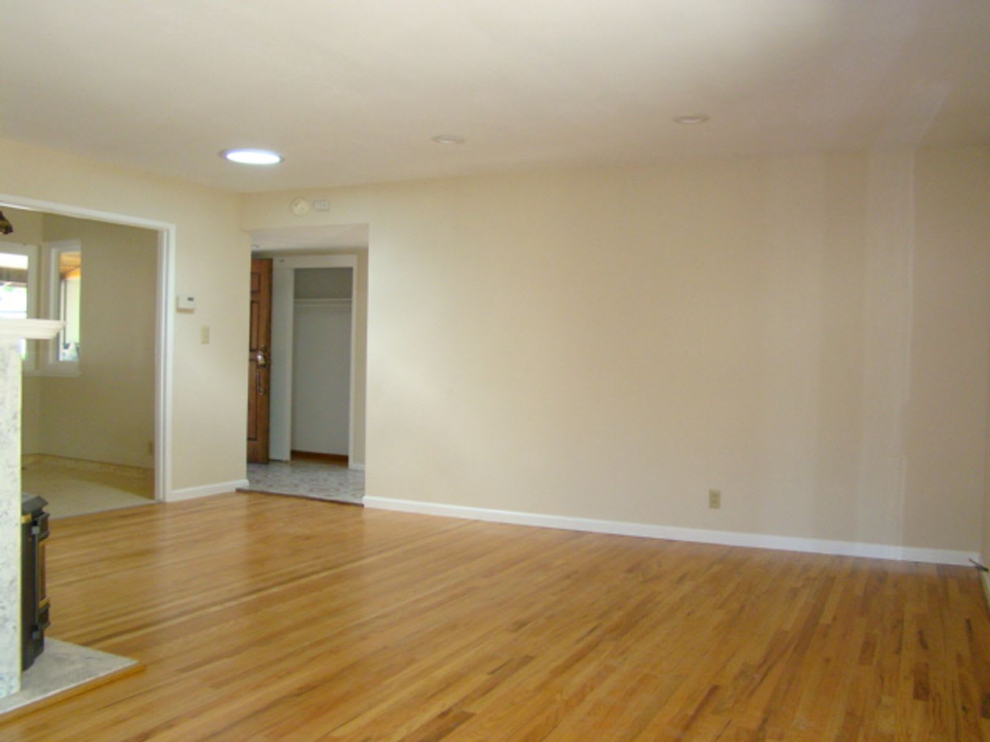 Single Family House, Storage space, 4-Bedroom, bonus room – photo 3