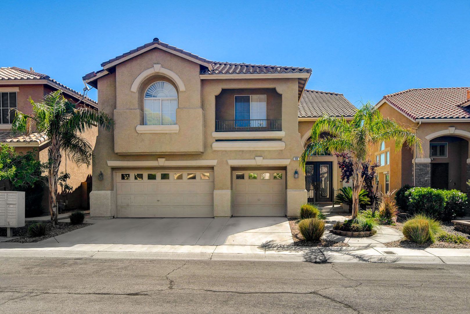 Stunning Summerlin Pool Home! – photo 2