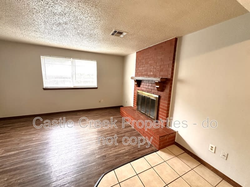 5305 Brookdale Drive – photo 2