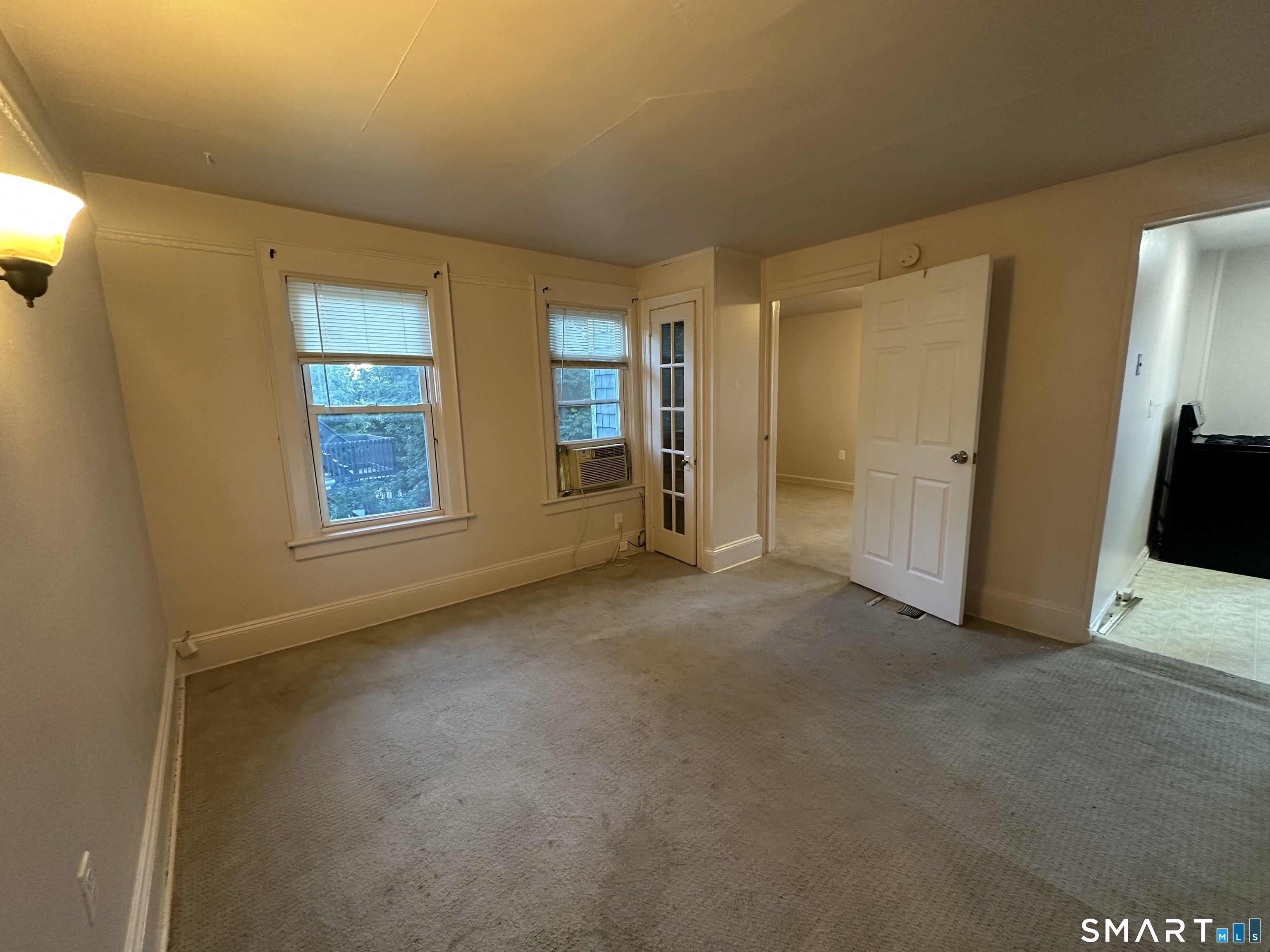 207 Flax Hill Road – photo 3