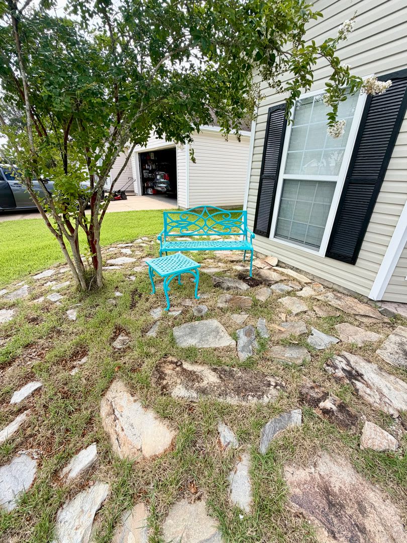 Nice 3 Bedroom Home For Rent – photo 4