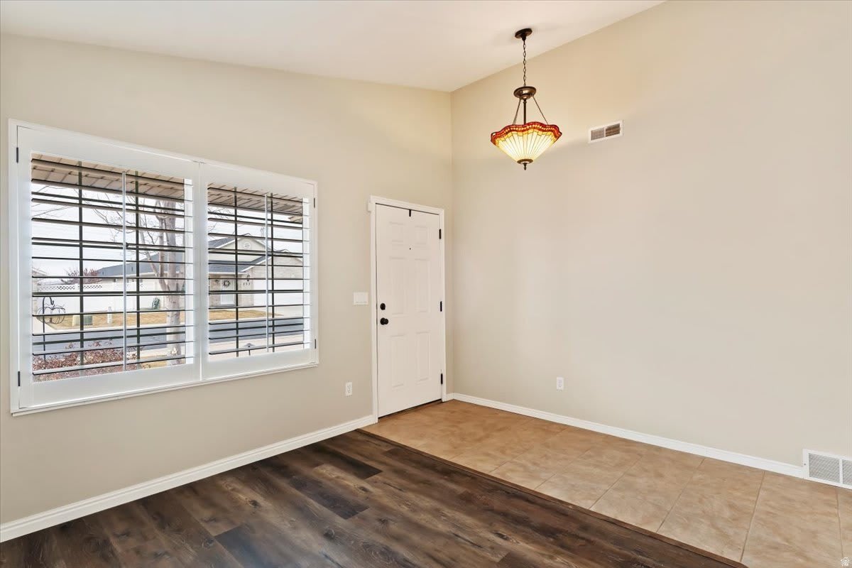 232 BRYCE Dr – photo 3