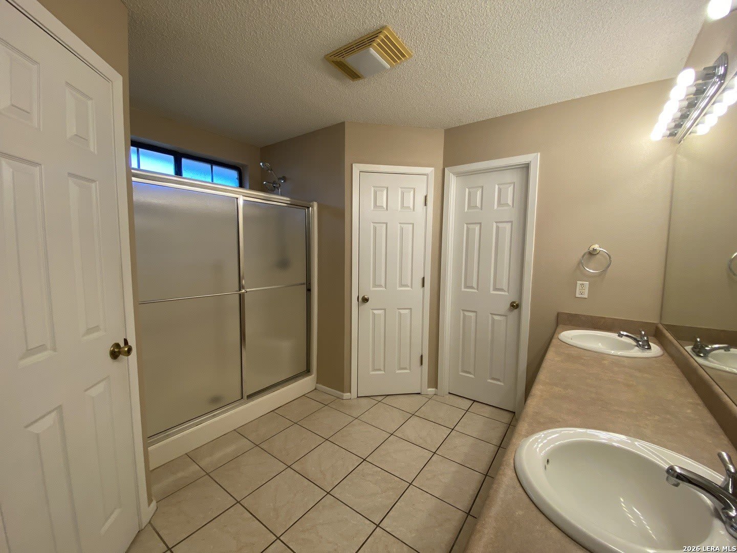 2712 WOODLAND DR – photo 5