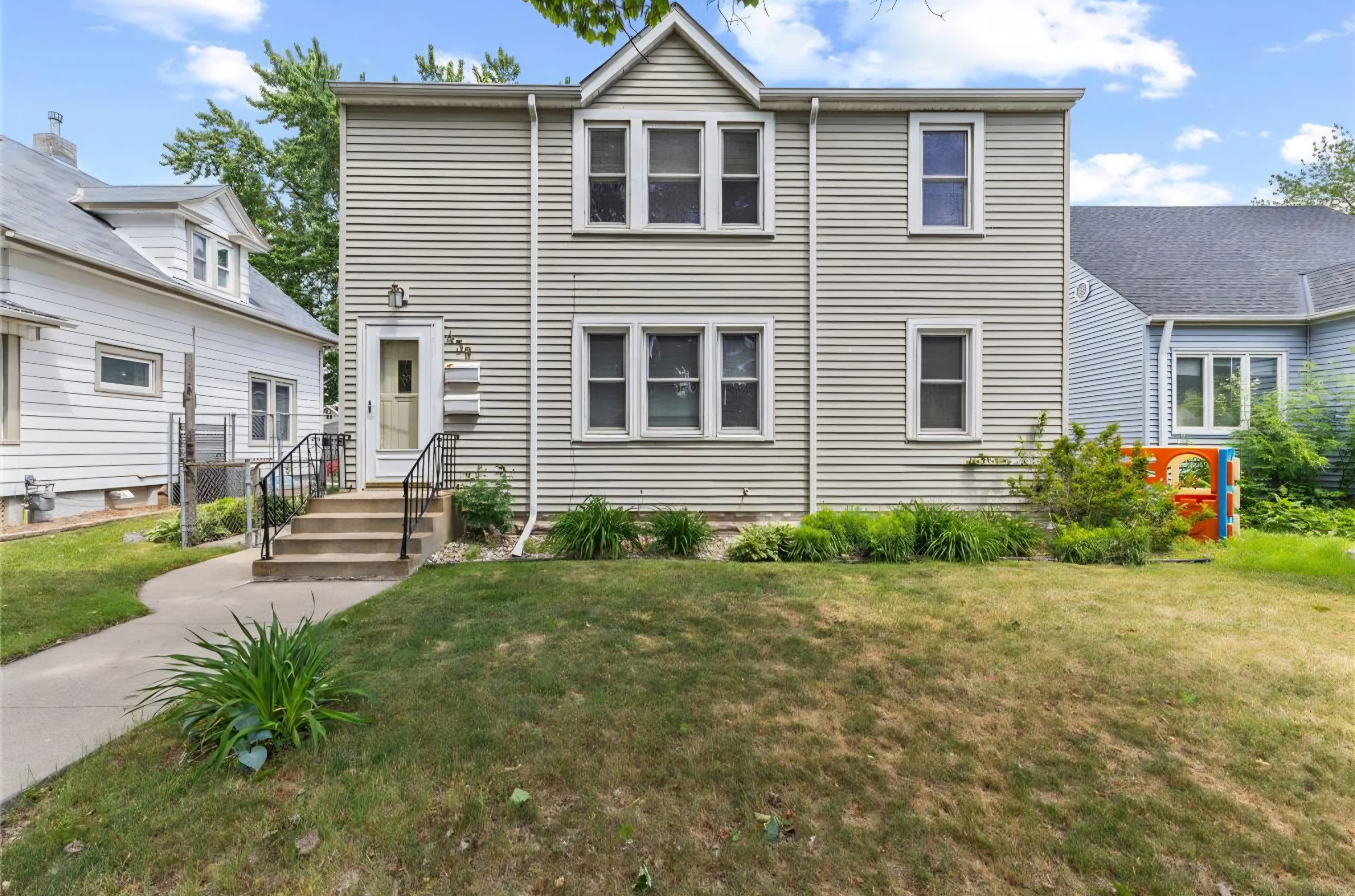 439 7th Avenue South – photo 2