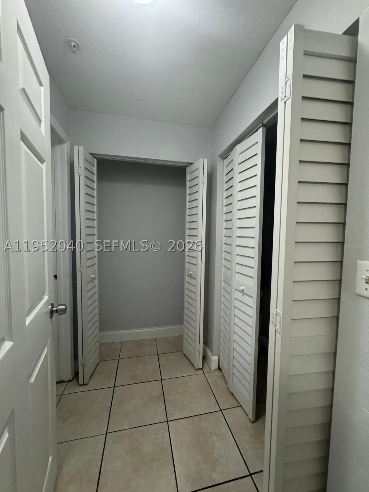 4271 NW 5th St – photo 4