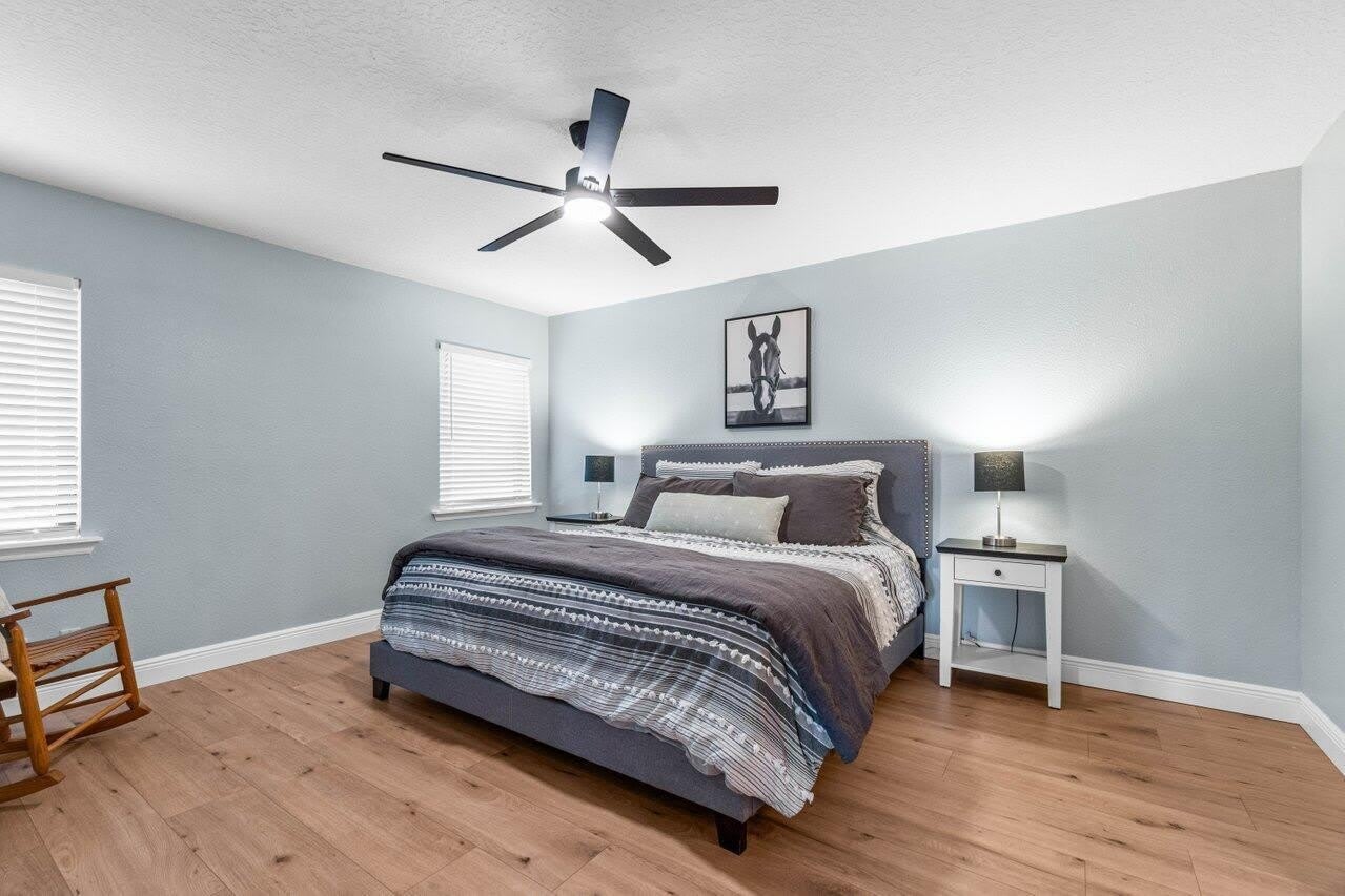 3303 Custer Avenue – photo 4