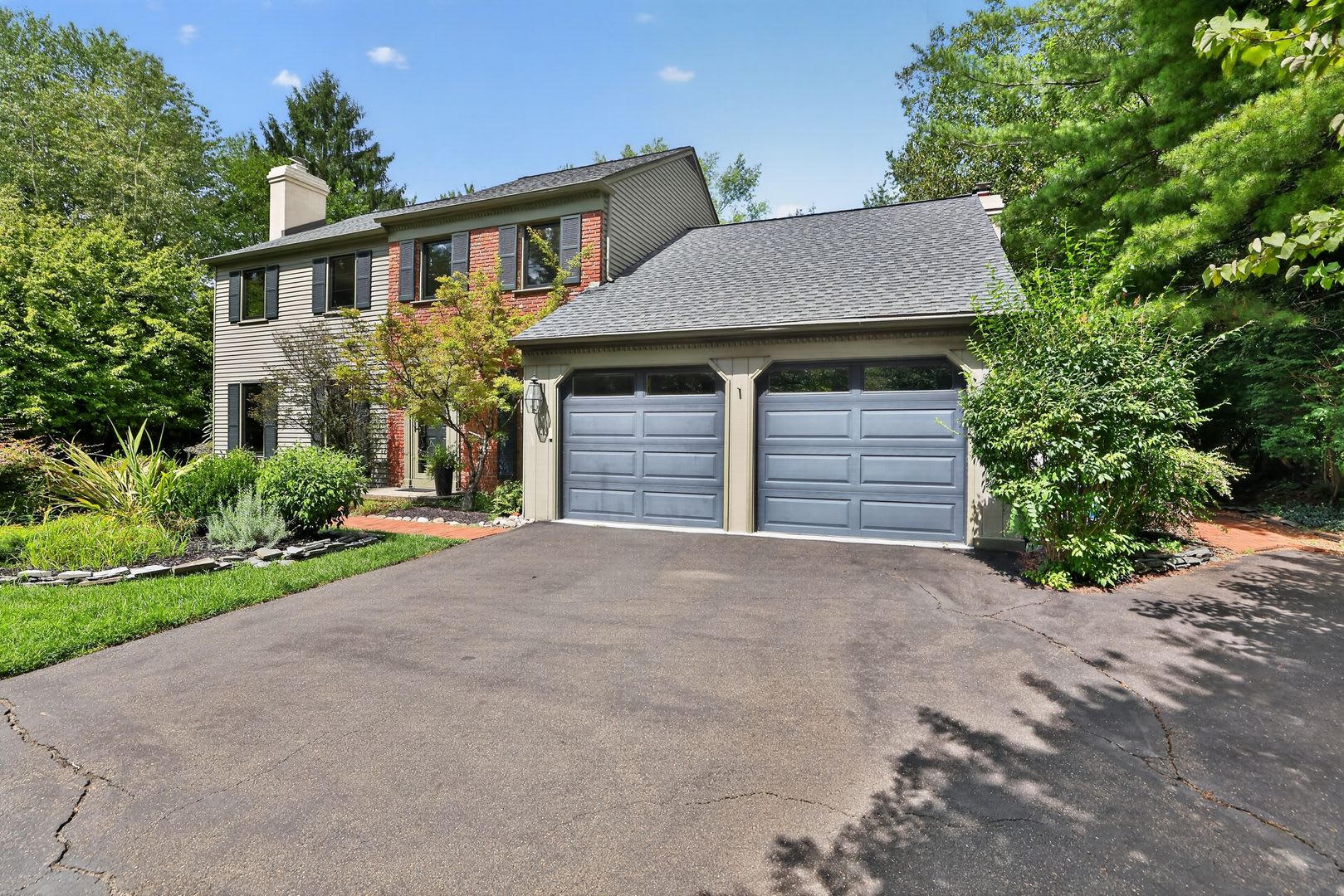 Beautiful 5-Bedroom Spring House Rental! – photo 2