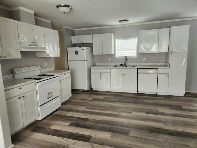 3955 Sheraton Circle – photo 1