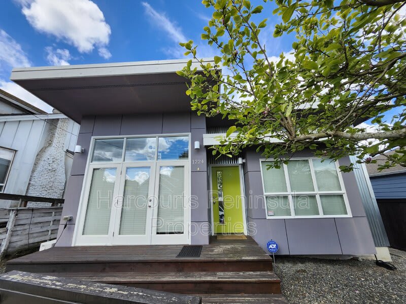 1224 5Th Street – photo 2