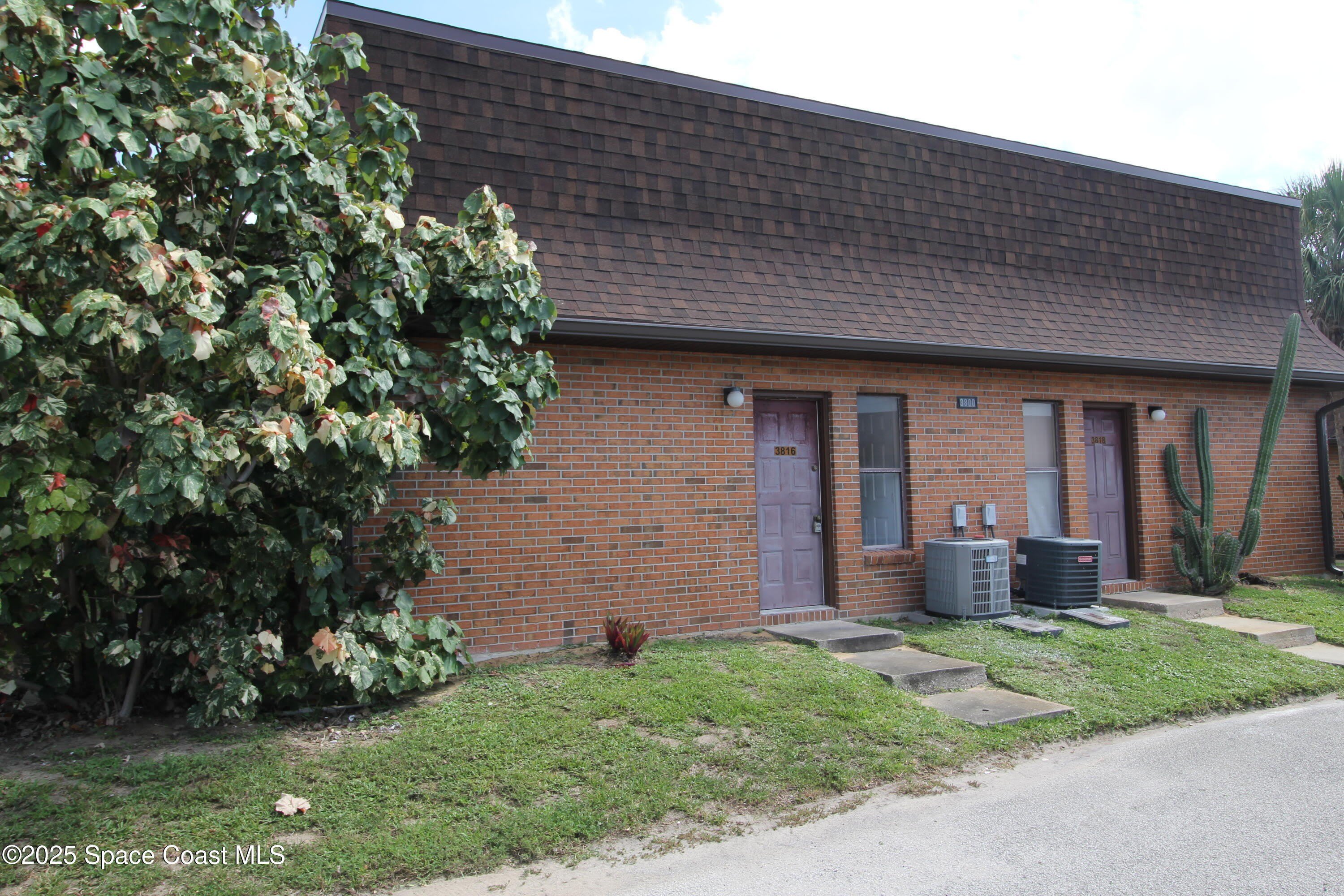 3816 Overlook Drive NE – photo 2