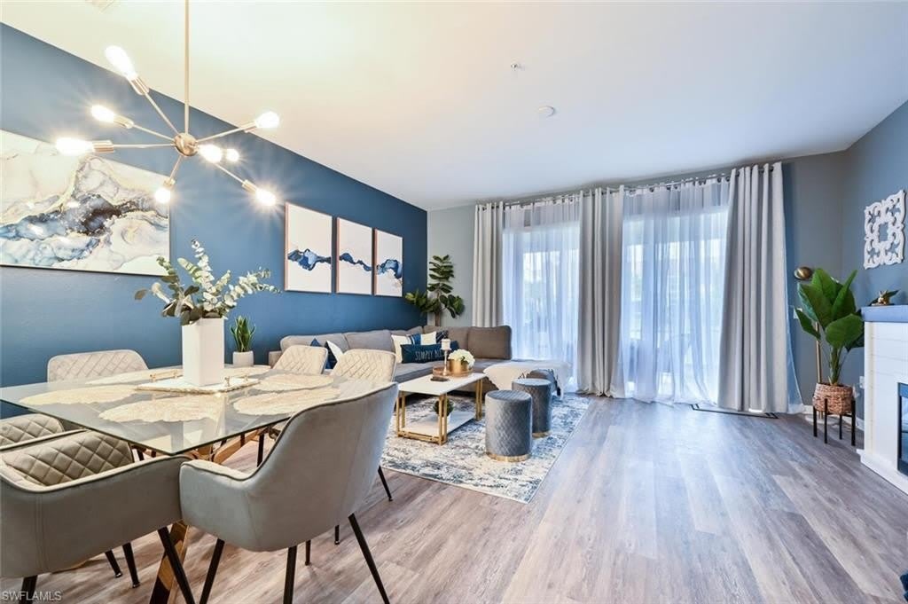 981 Hampton Cir – photo 3