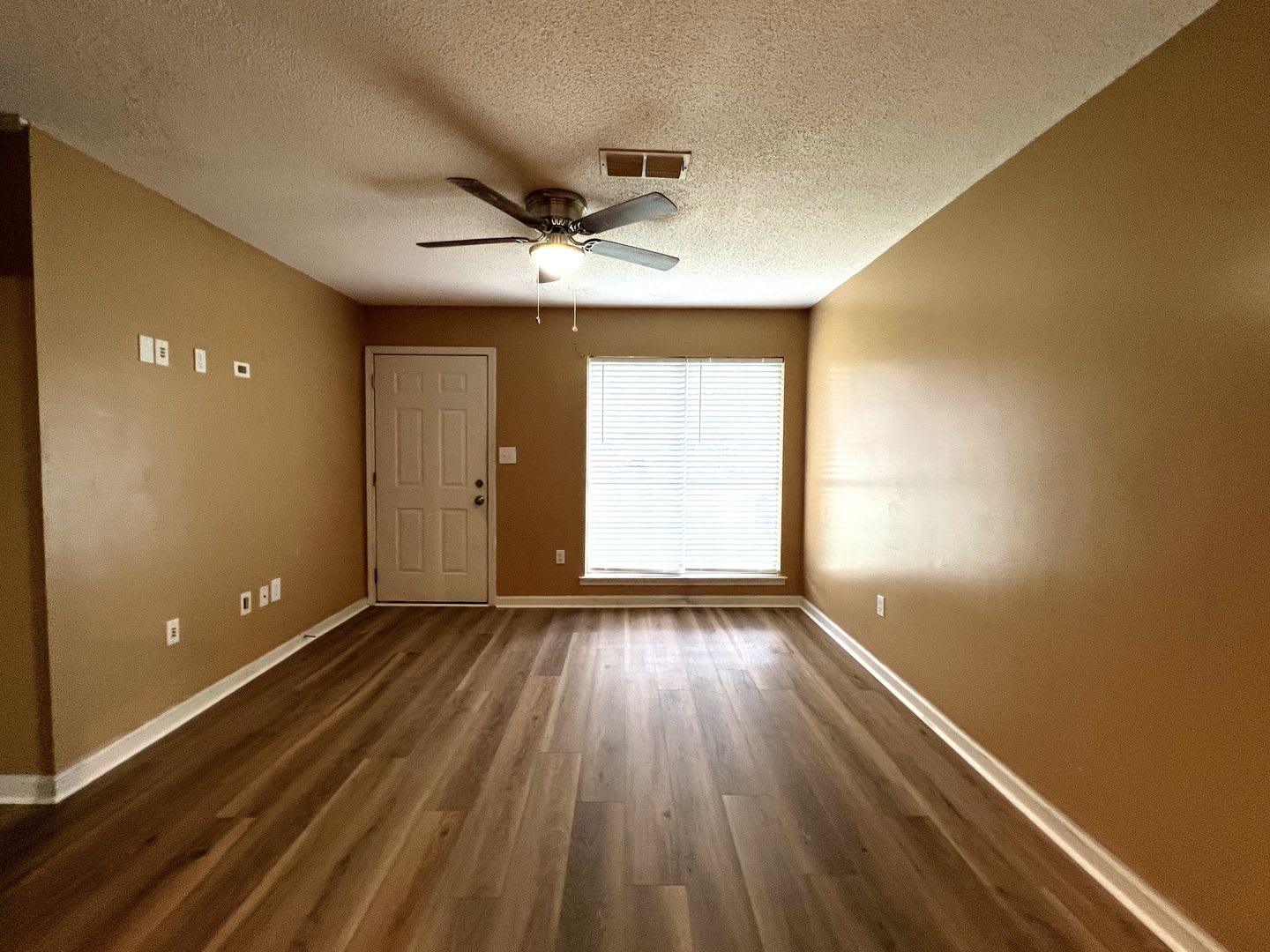Home For Rent In Montgomery – photo 4
