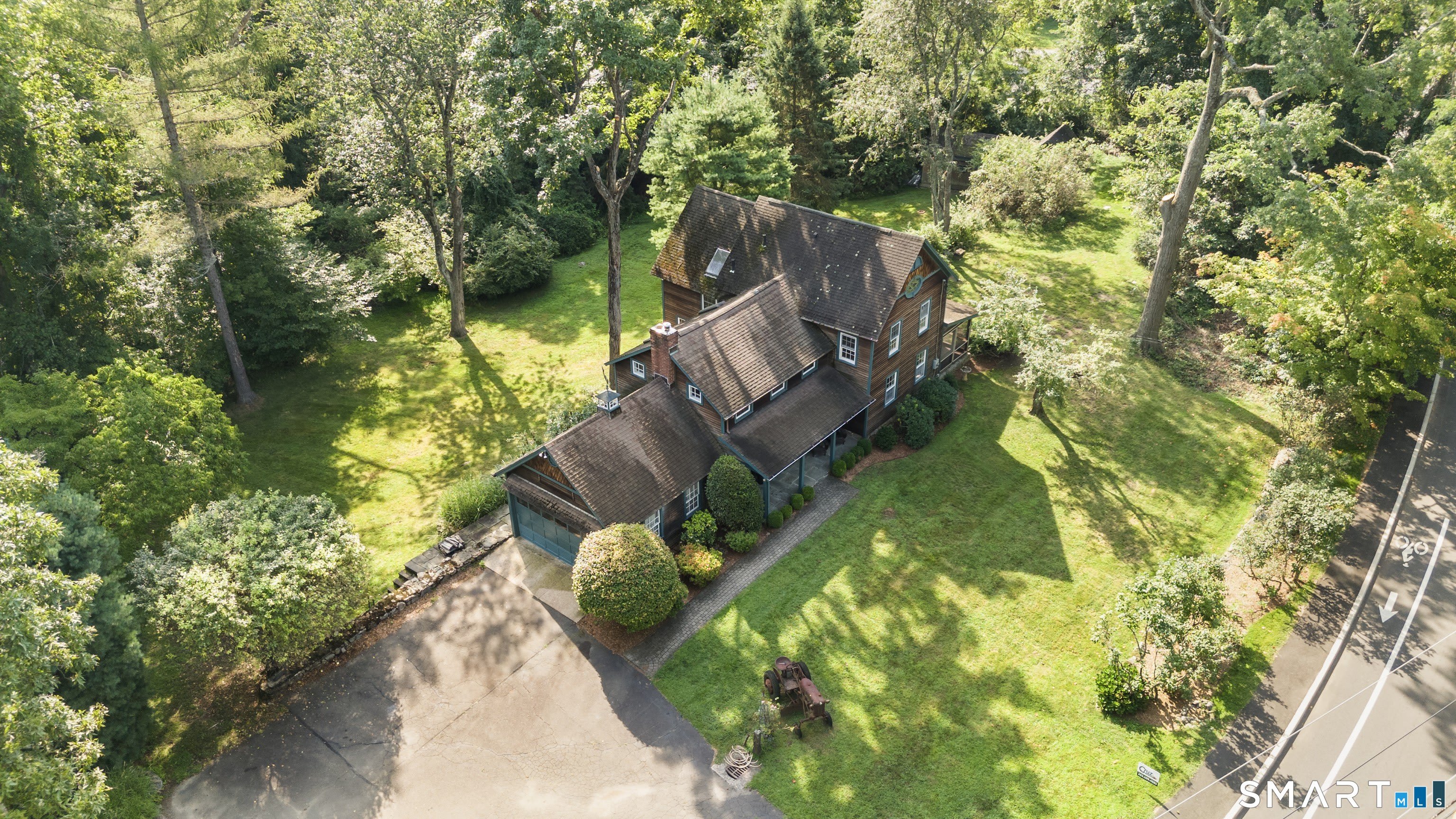 218 Grumman Avenue – photo 3