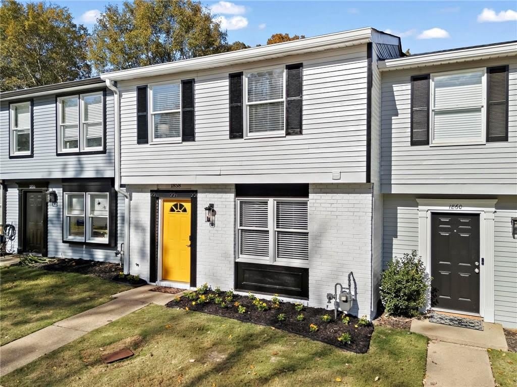1858 Shenandoah Valley Lane SE – photo 3