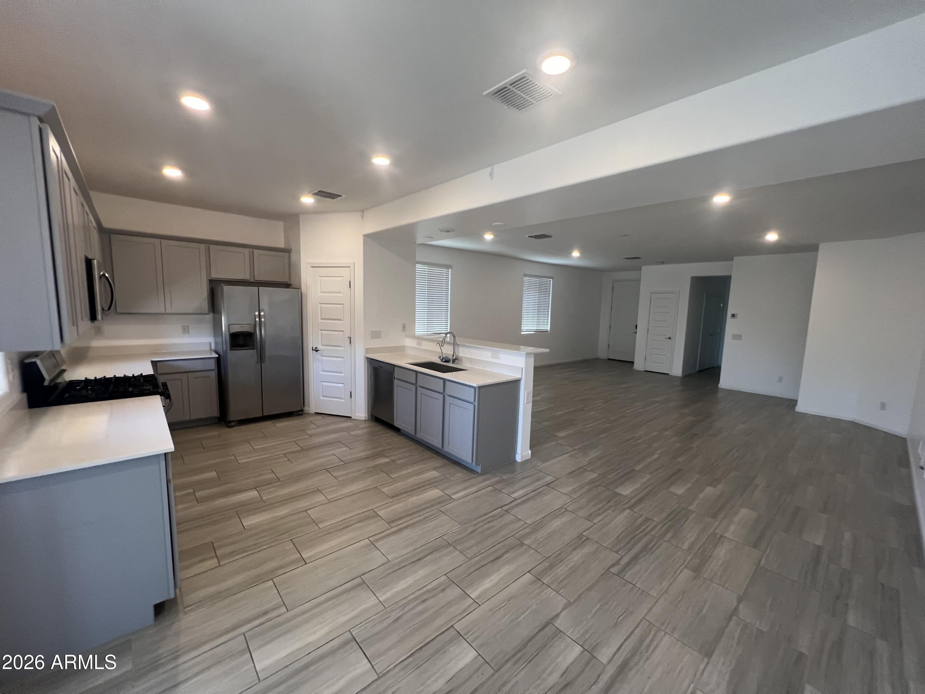 19 N 197Th Drive – photo 2