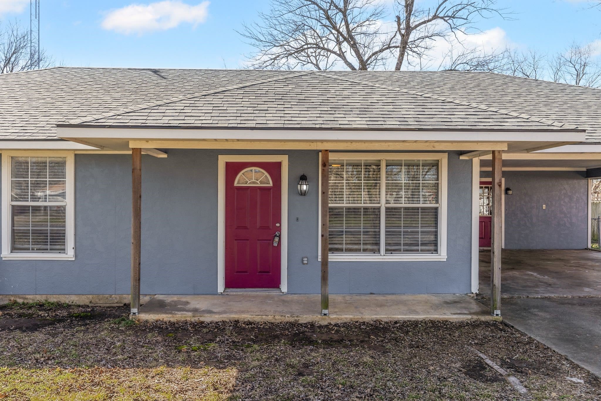 207 E Travis Street – photo 4