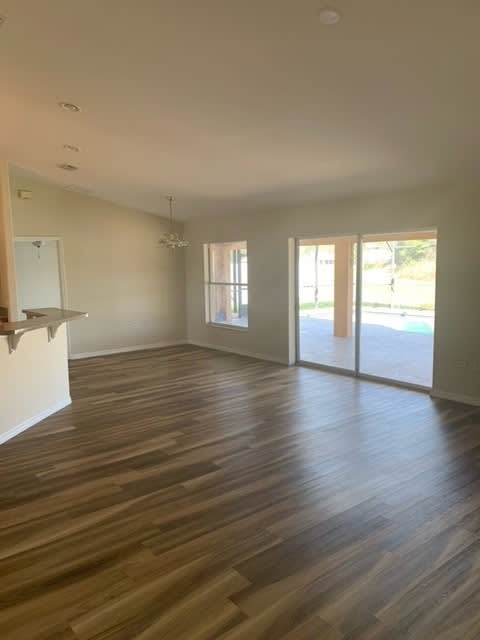 4861 Zion Dr – photo 3