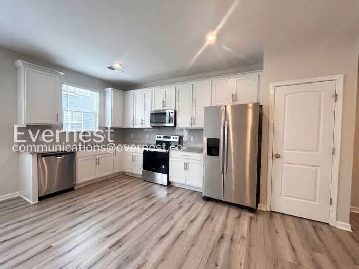 2760 Sparrowgap Trail – photo 3