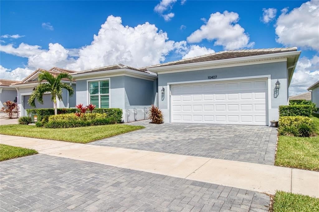 10407 Sw Aquila Way – photo 2
