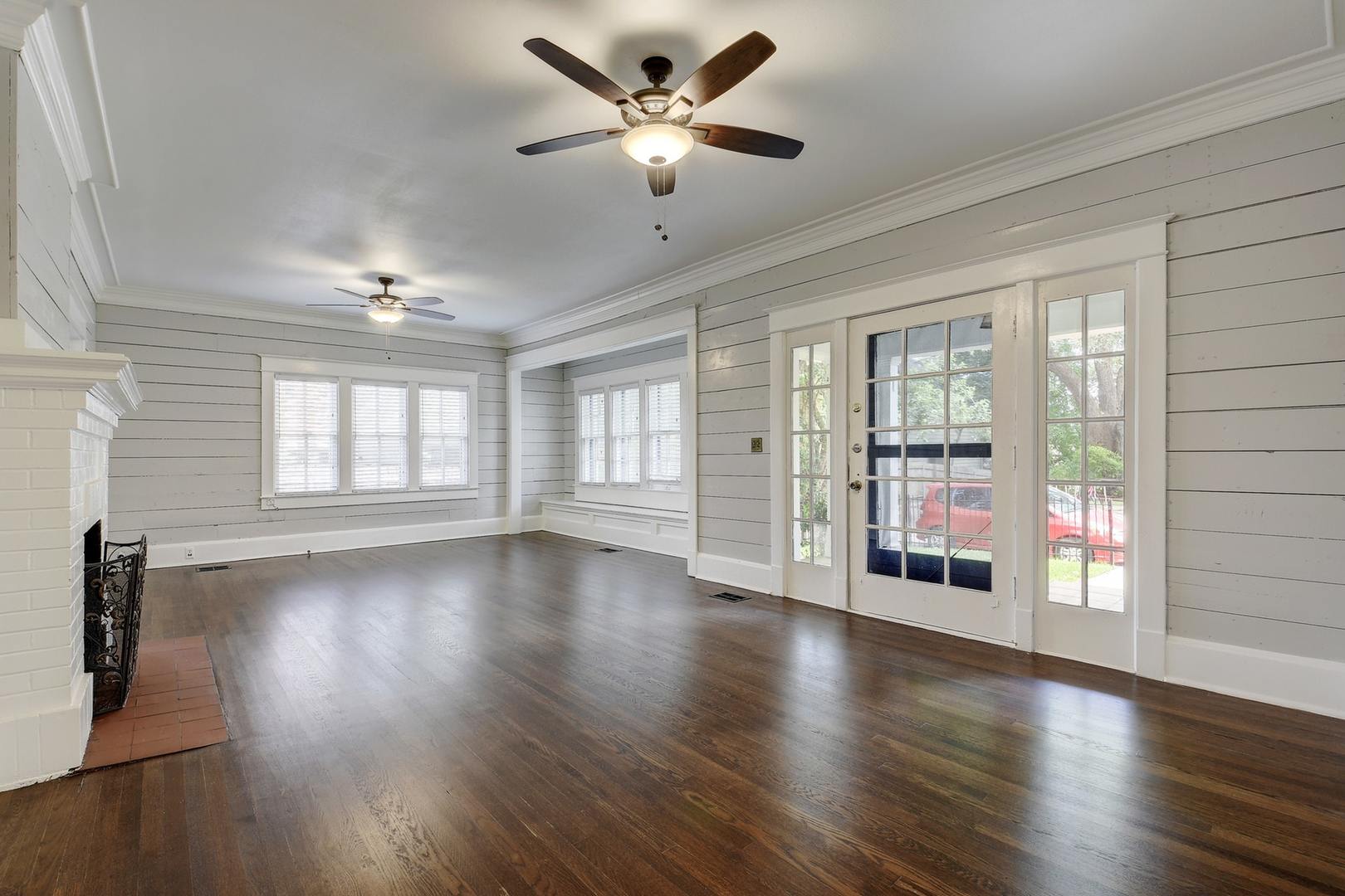 6bed/3bath house in West Campus – photo 4