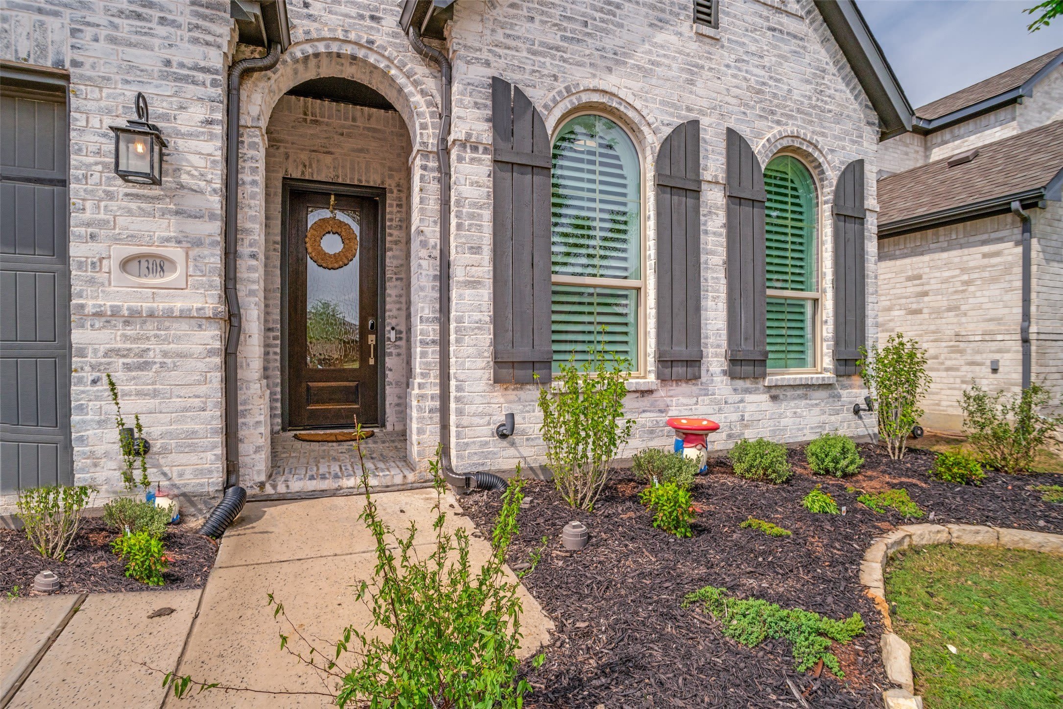 1308 Bluebonnet Lane – photo 2