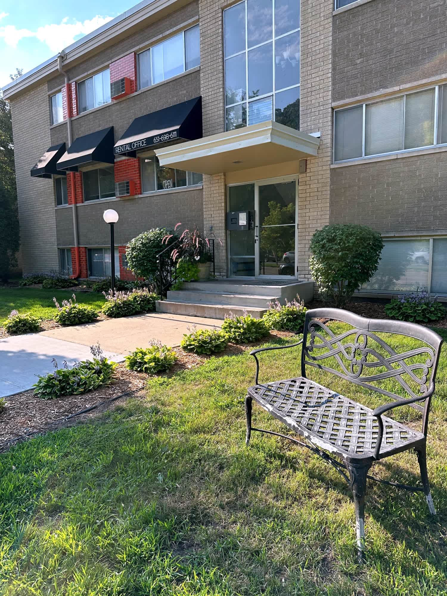 Davern Park Apartments – photo 2