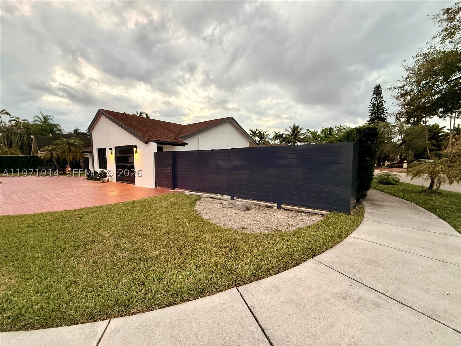 13253 SW 96th Ter – photo 4
