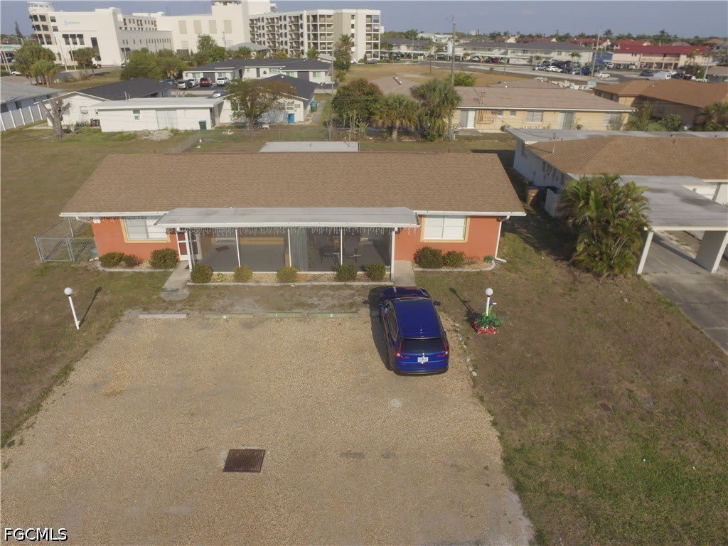 4819 Marine Drive – photo 2