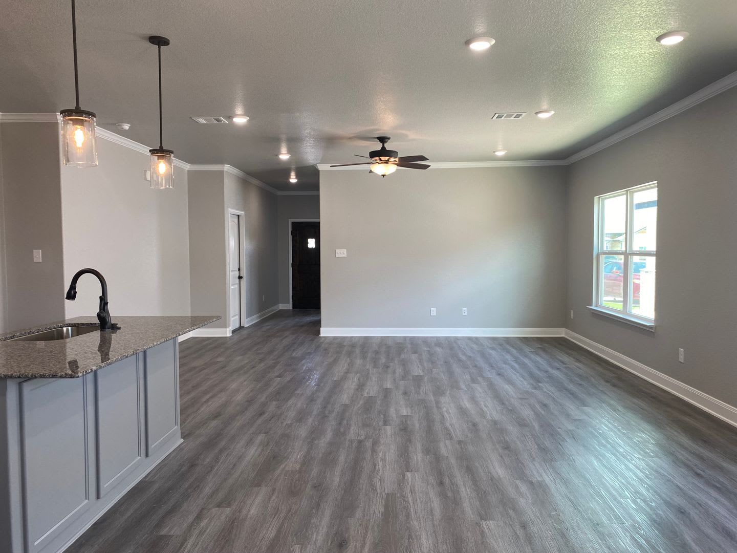 4 BEDROOM, 3 BATH – photo 2