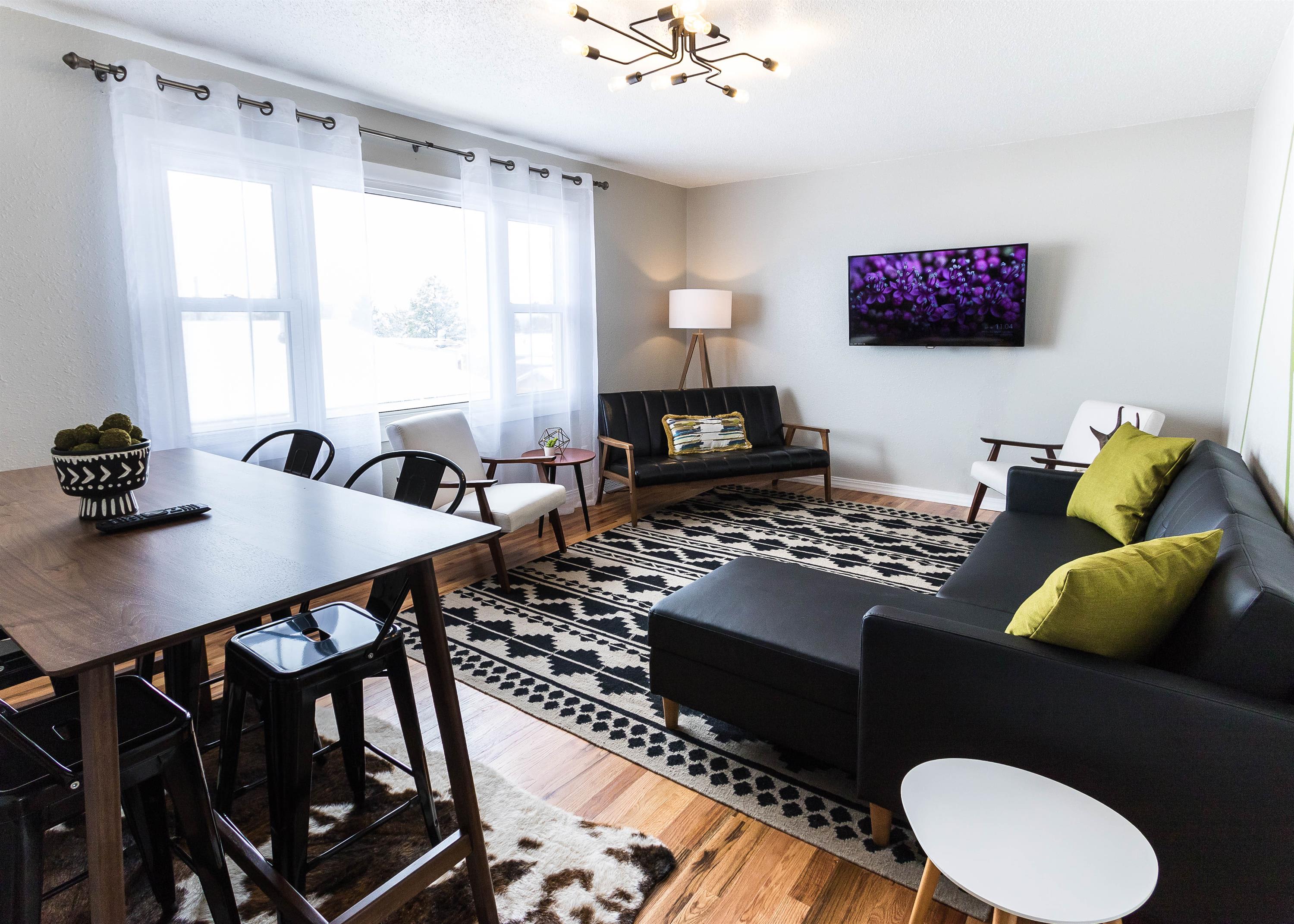 613 Killarney Drive – photo 1