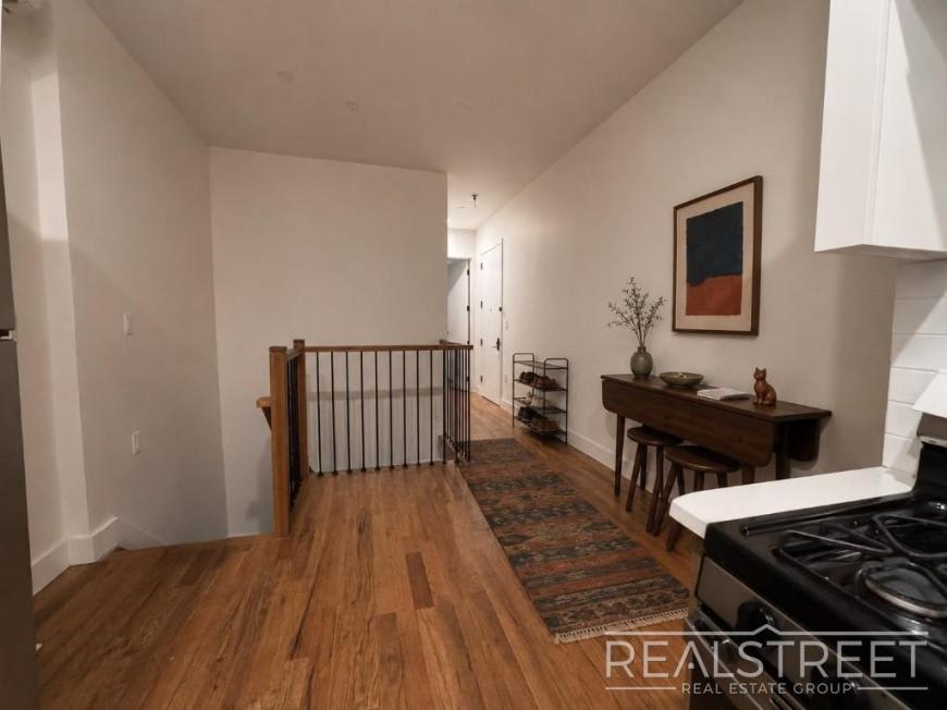 695 Dekalb Avenue – photo 4