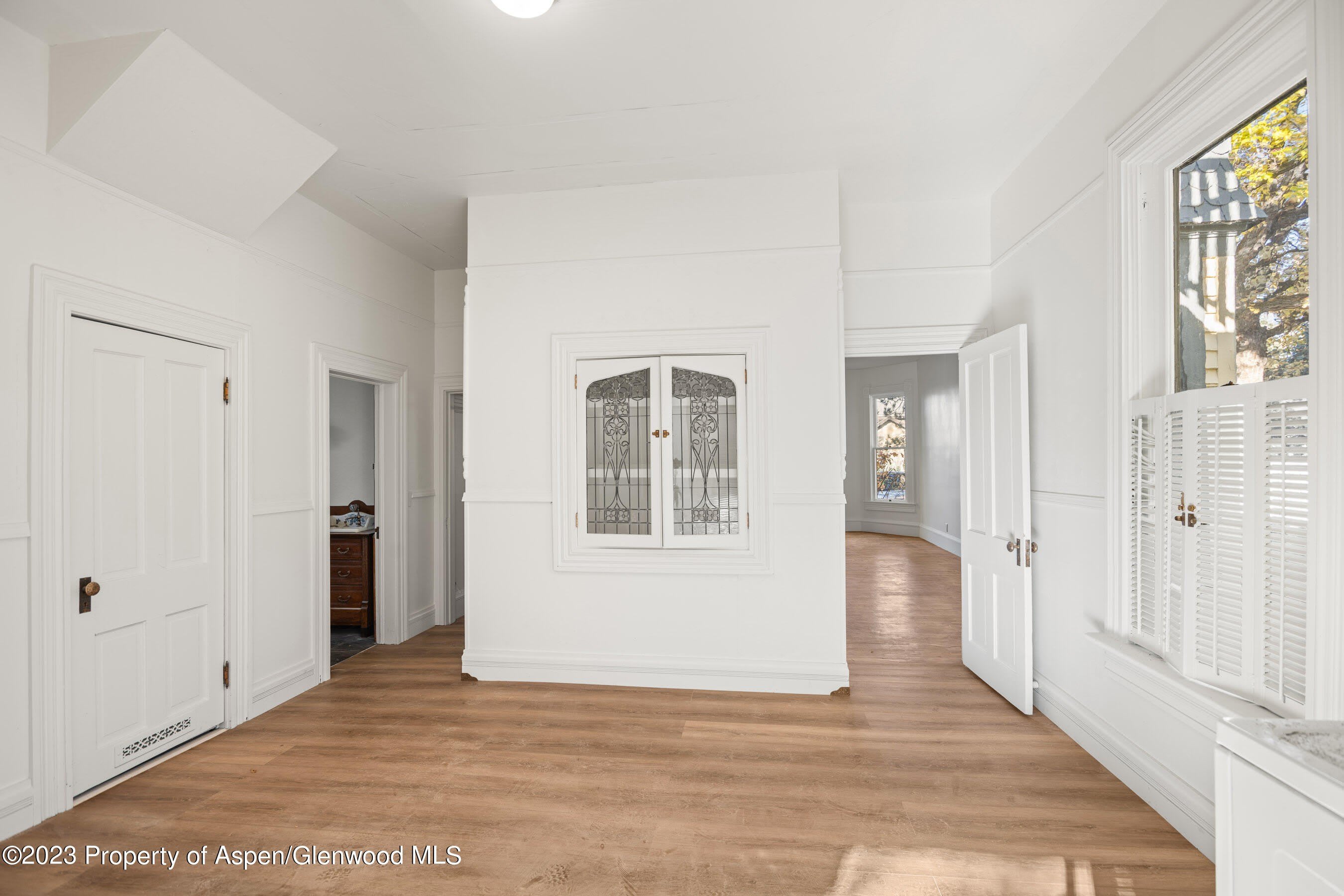 212 N Monarch Street – photo 4