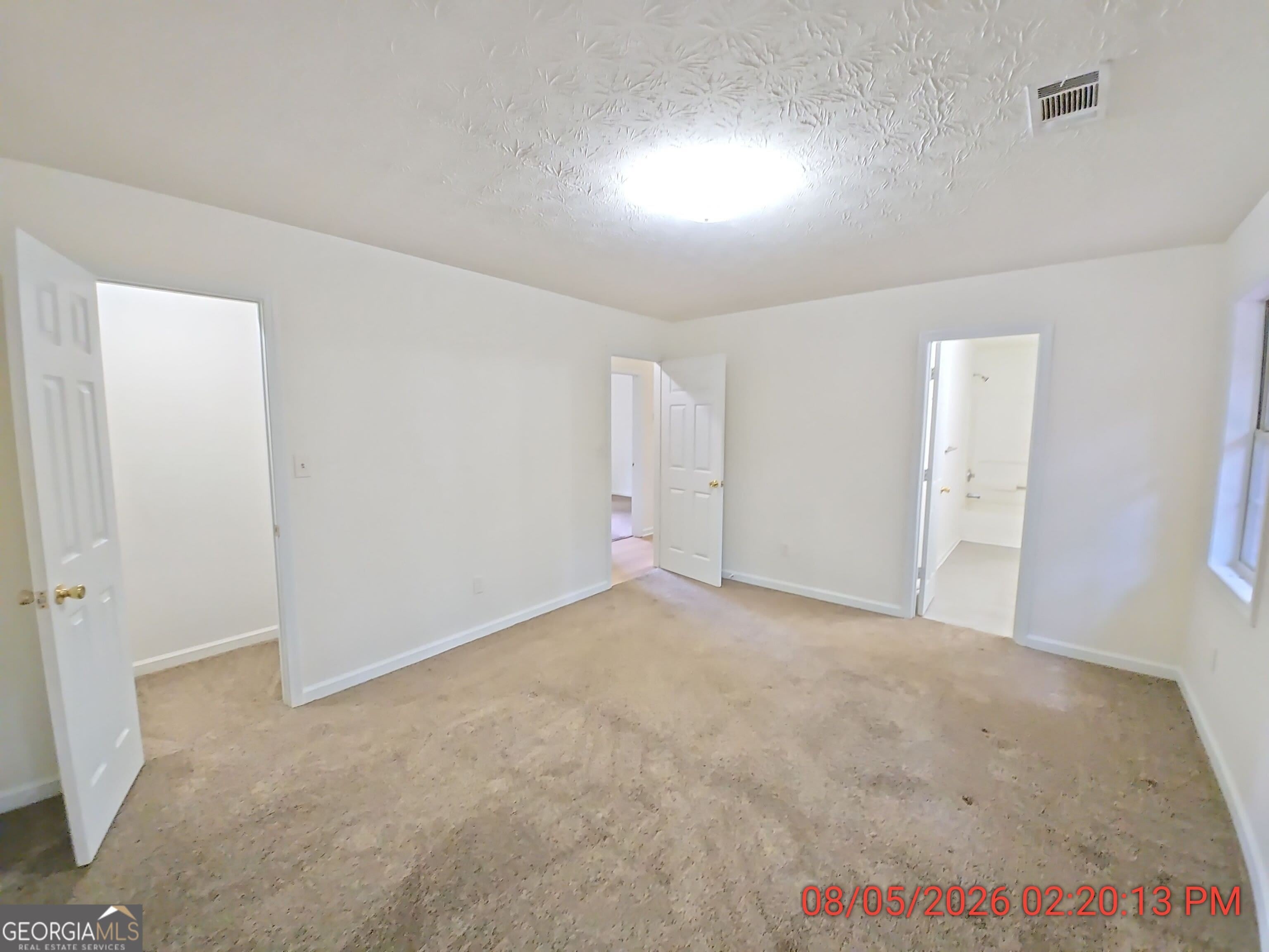 48 Phillips Drive – photo 4