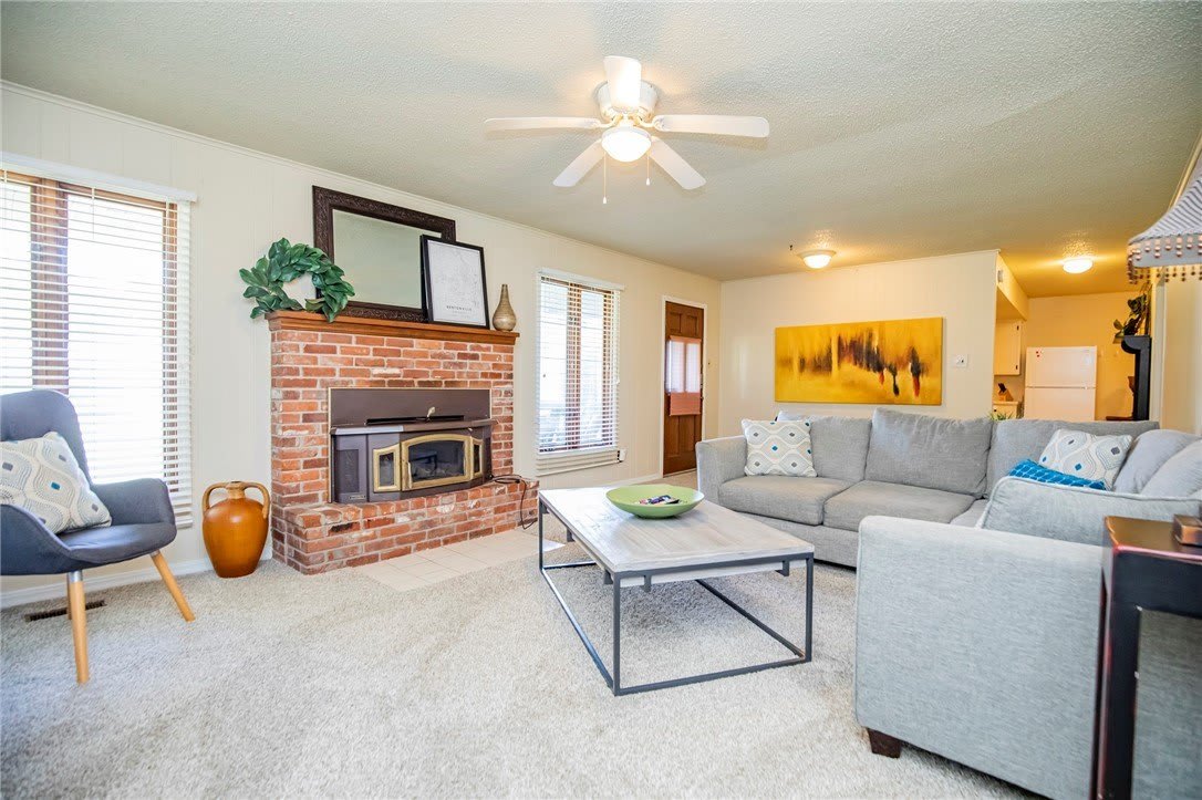 107 NW Winfield Lane – photo 3