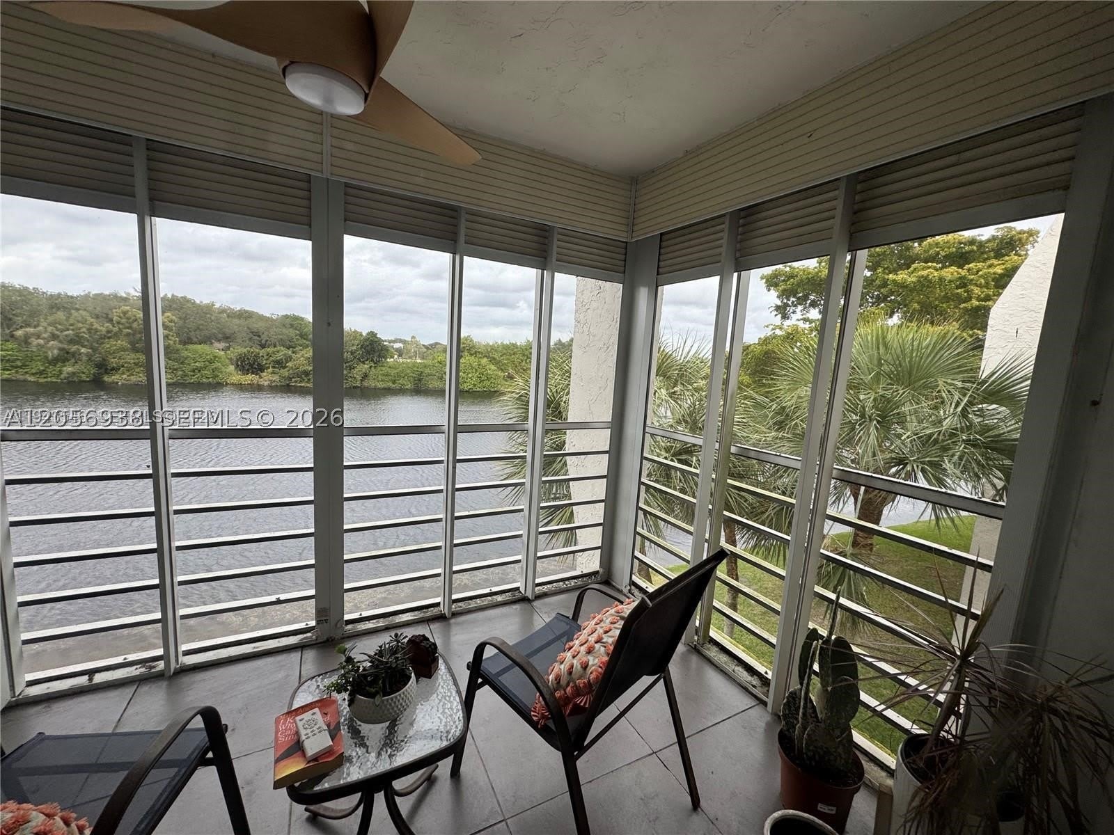 9450 Poinciana Pl – photo 1