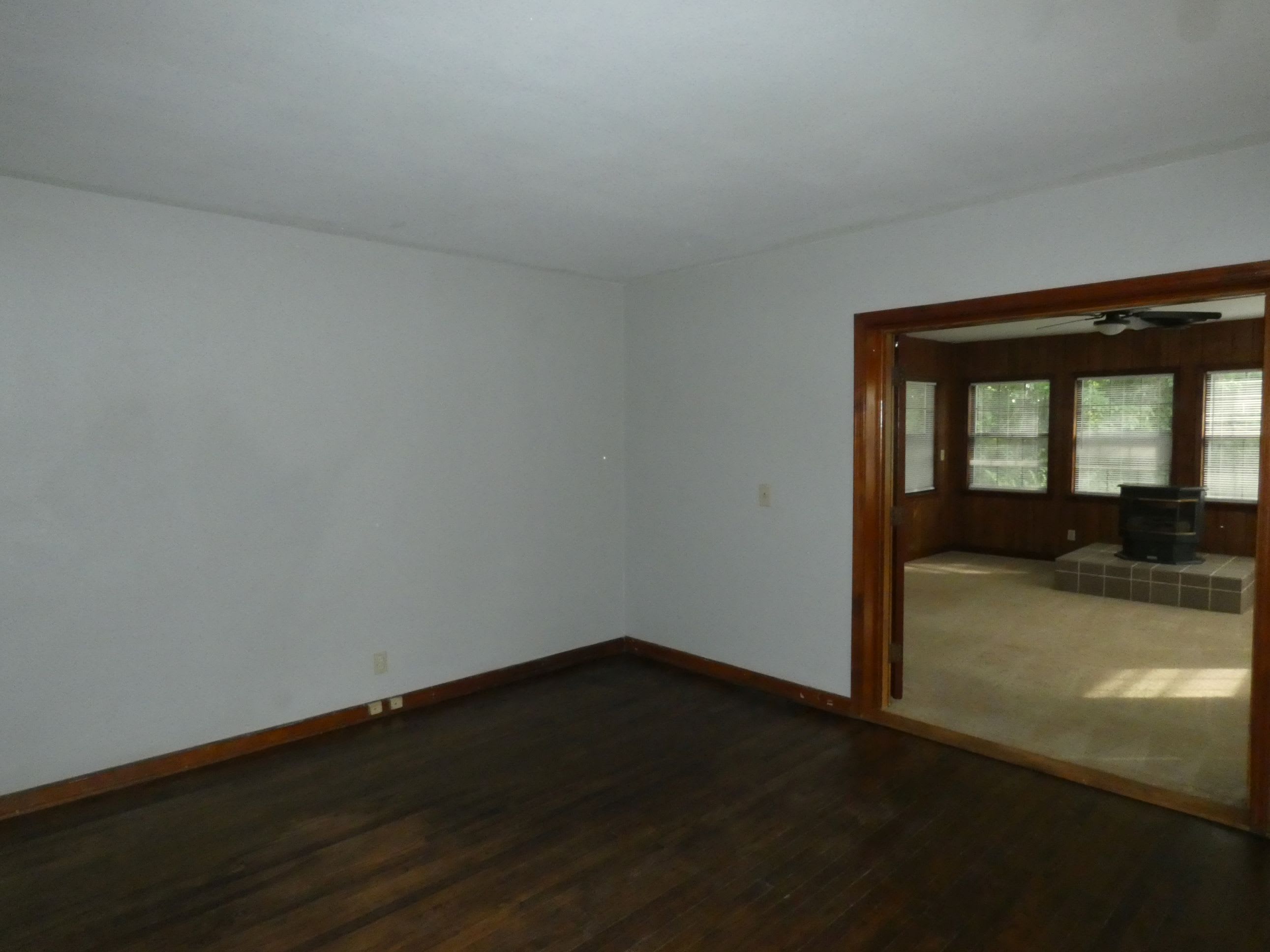 4701 N Green Hills Rd. – photo 3