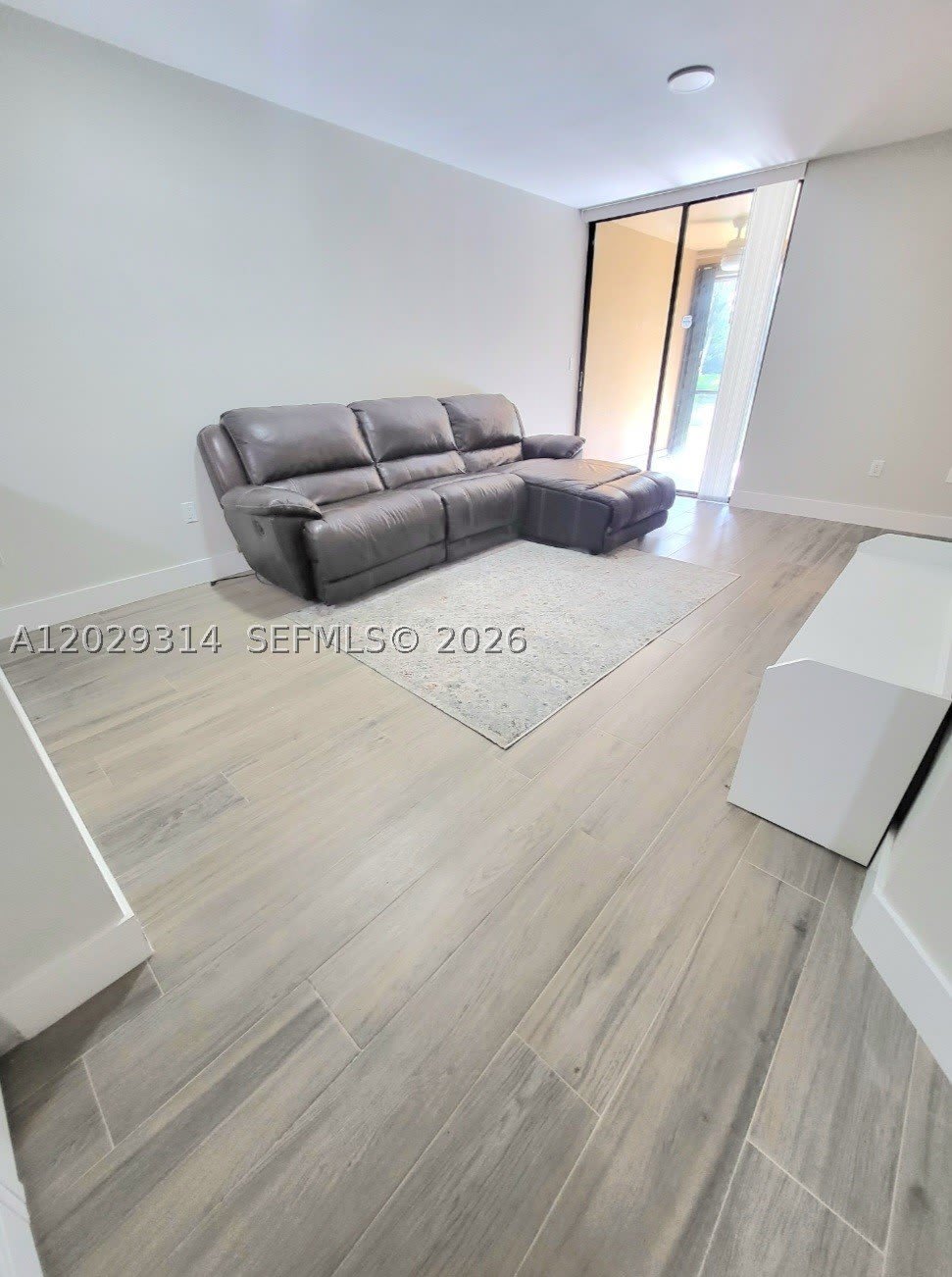 15495 Miami Lakeway N – photo 4