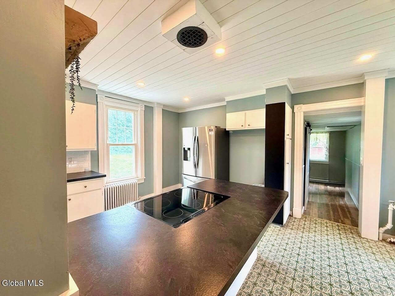 2145 New Scotland Road – photo 5