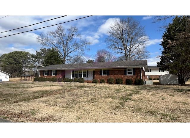 425 Westview Dr NE – photo 3