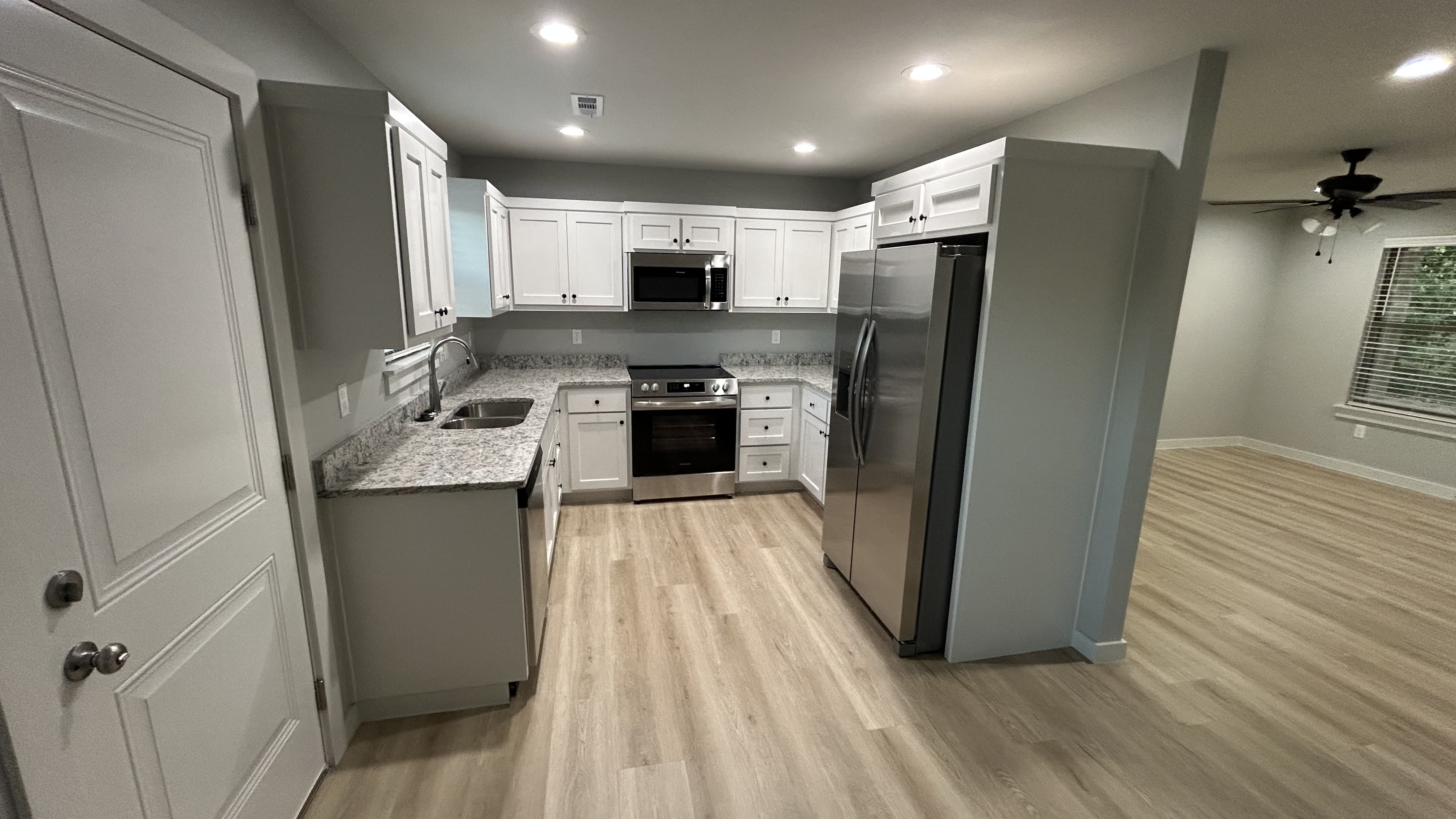 312 Butler St – photo 5